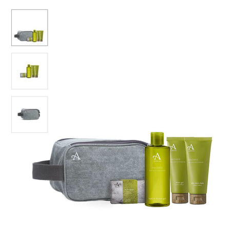 Arran Aromatic Men’s Machrie Wash bag